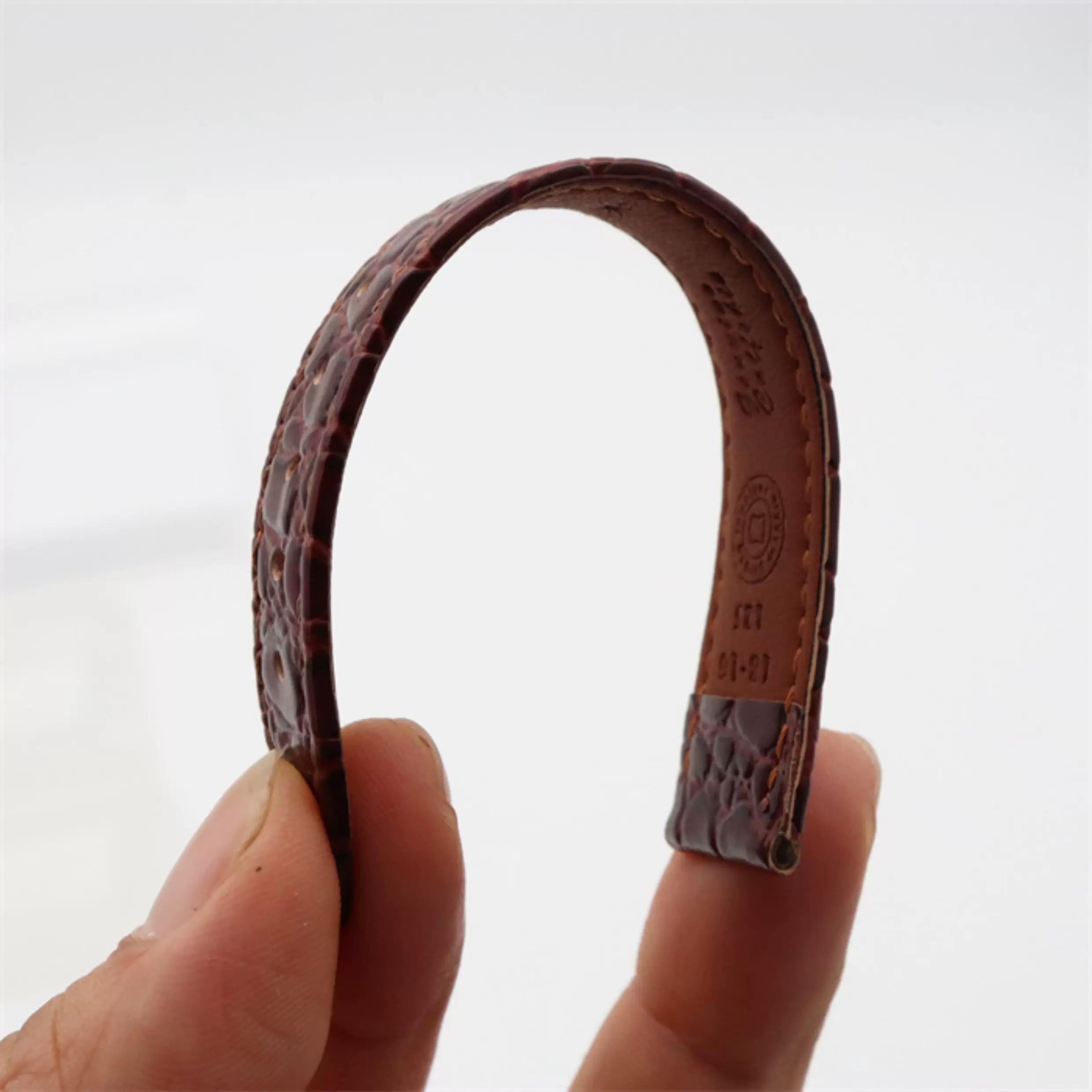 Cienki pasek do zegarka z praw – Suede Strap Watch recenzja i cena
